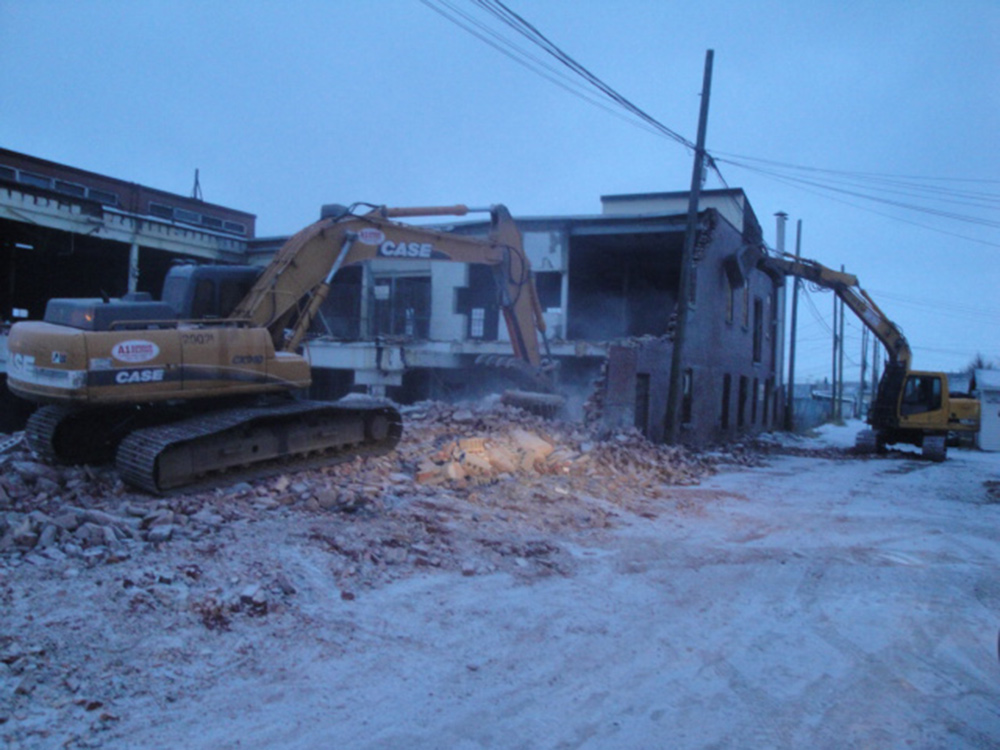 Thunder Bay Shaw Bakery Demolition, Prime Terra Group